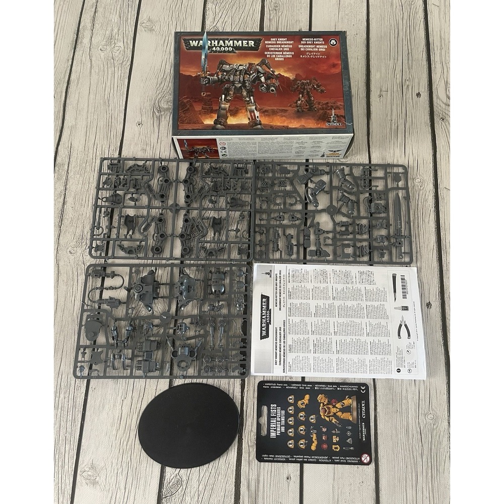 Grey Knights Grandmaster in Nemesis Dreadknight Warhammer 40k